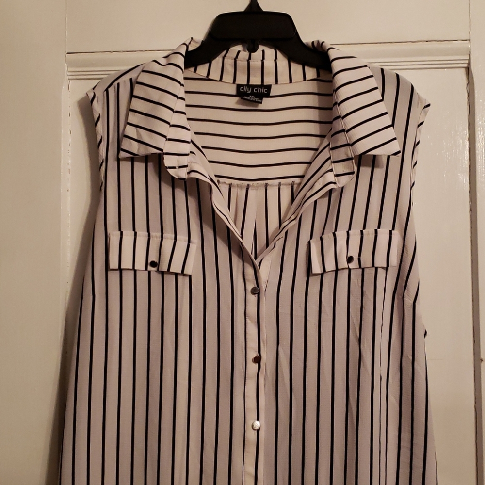 City Chic Collared Striped Dress - Picture 2 of 3